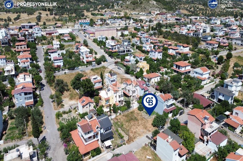 Karaburun Mordoğan Merkez'de Villa İmarlı 200 m2 Arsa