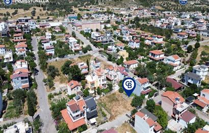 Karaburun Mordoğan Merkez'de Villa İmarlı 200 m2 Arsa