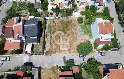 Karaburun Mordoğan Merkez'de Villa İmarlı 200 m2 Arsa