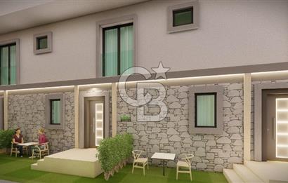 Çandarlı merkezde havuzlu sitede satılık villa