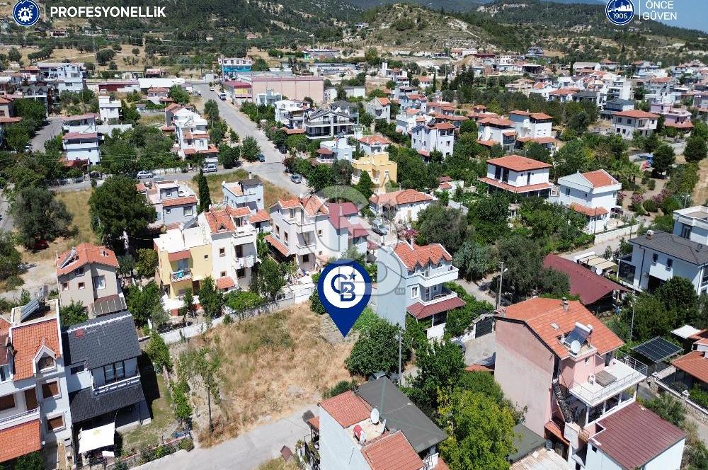 Karaburun Mordoğan Merkez'de Villa İmarlı 200 m2 Arsa