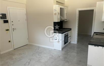 ŞİŞLİ HALİDE EDİP ADIVAR’DA YENİ BİNA OTOPARKLI 1 + 1 LÜKS DAİRE