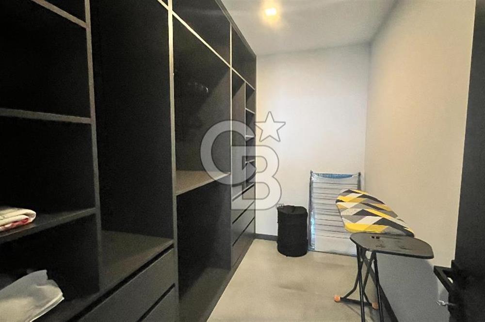 Yalıkavakta müstakil havuzlu 3+1 kiralık villa