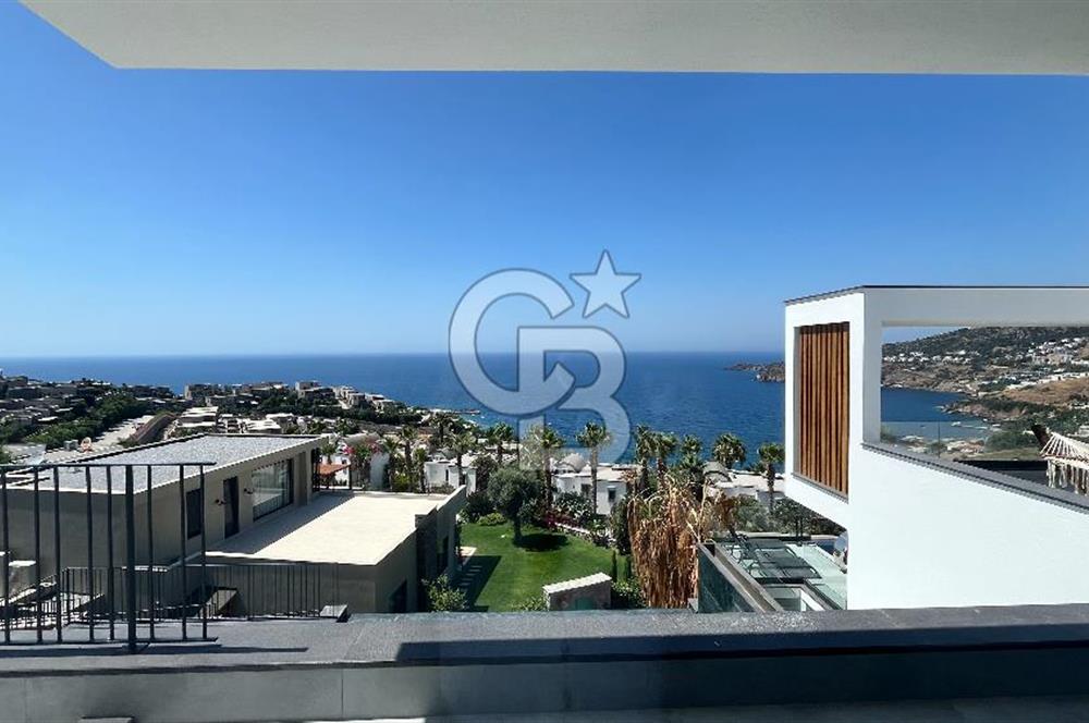 Yalıkavakta müstakil havuzlu 3+1 kiralık villa