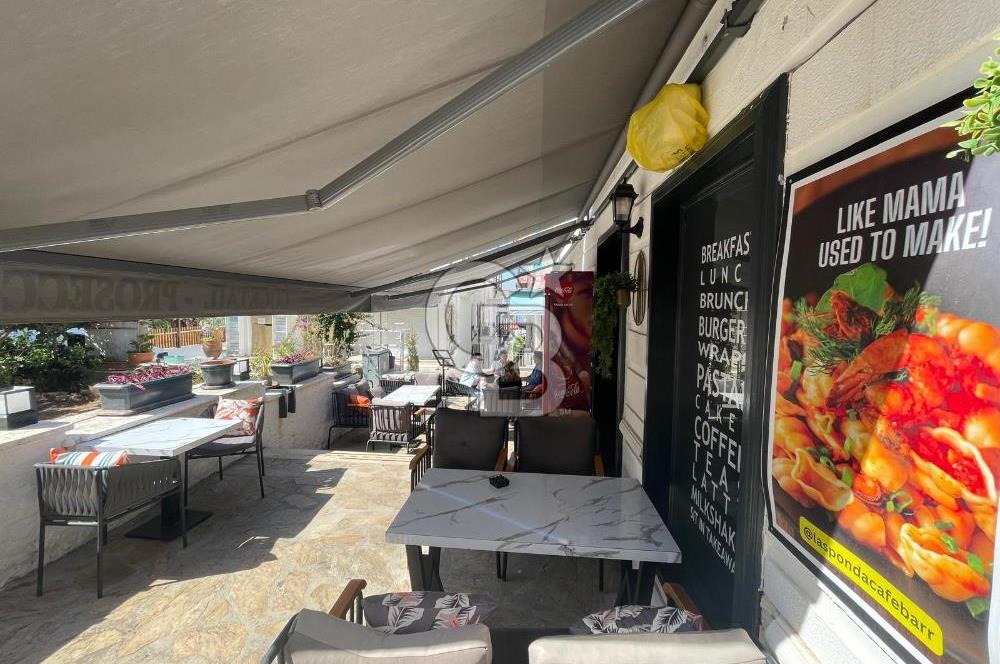 ANTALYA KAŞ KALKAN'DA DEVREN KİRALIK TİCARİ CAFE/BAR