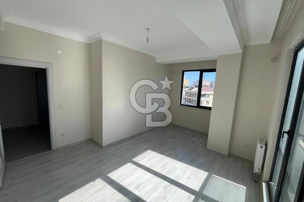 Esenevler'de Kapalı Otoparklı Asansörlü 2+1 Kiralık Daire