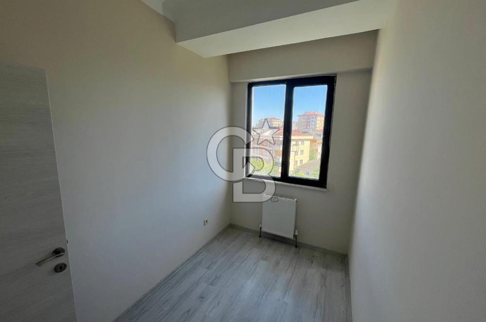 Esenevler'de Kapalı Otoparklı Asansörlü 2+1 Kiralık Daire