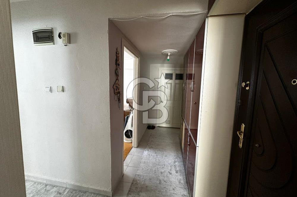 CEVAT PAŞA MH.DE ARA KAT BALKONLU 2+1 SATILIK DAİRE