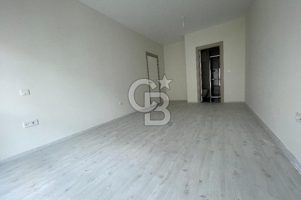 BAHÇEŞEHİR BAŞAKKENT GÖLET SİTESİ KİRALIK 4+1 DAİRE