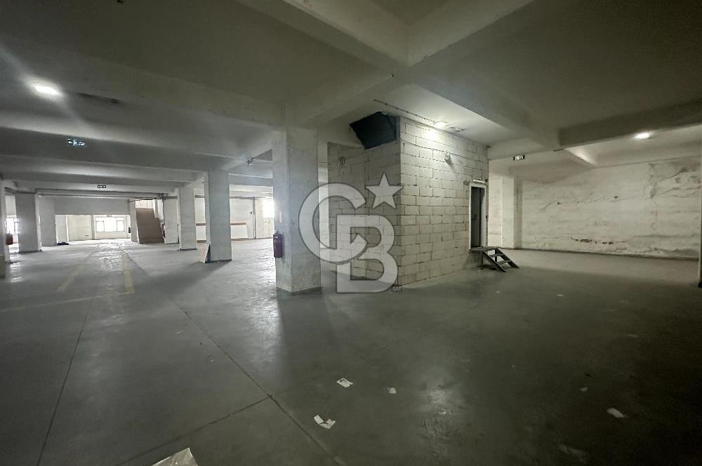 Beylikdüzü OSB Kiralık 1.830m2 Fabrika Depo Giriş Kat