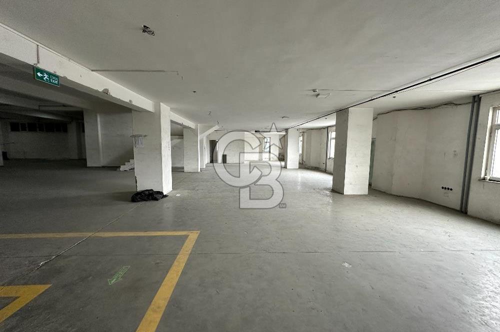 Beylikdüzü OSB Kiralık 1.830m2 Fabrika Depo Giriş Kat