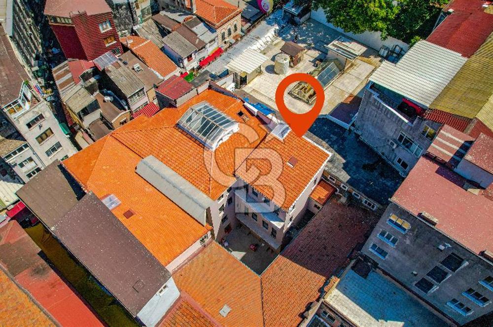 Kiralık uzunçarşı tanburacı han 3 katlı bina