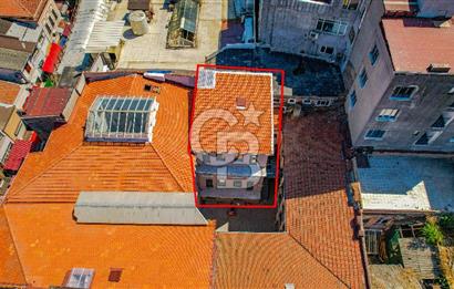 Kiralık uzunçarşı tanburacı han 3 katlı bina