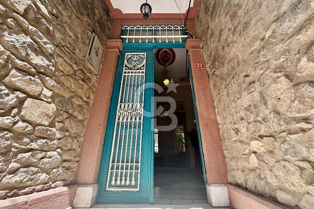 GÜZELYALIDA SATILIK TARİHİ RUM EVİ