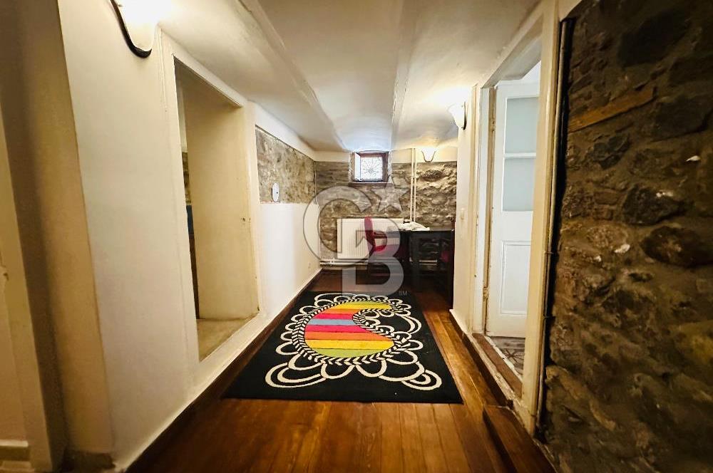 GÜZELYALIDA SATILIK TARİHİ RUM EVİ