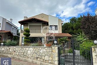 Güzelbahçe Koruçam Sitesinde satılık müstakil villa