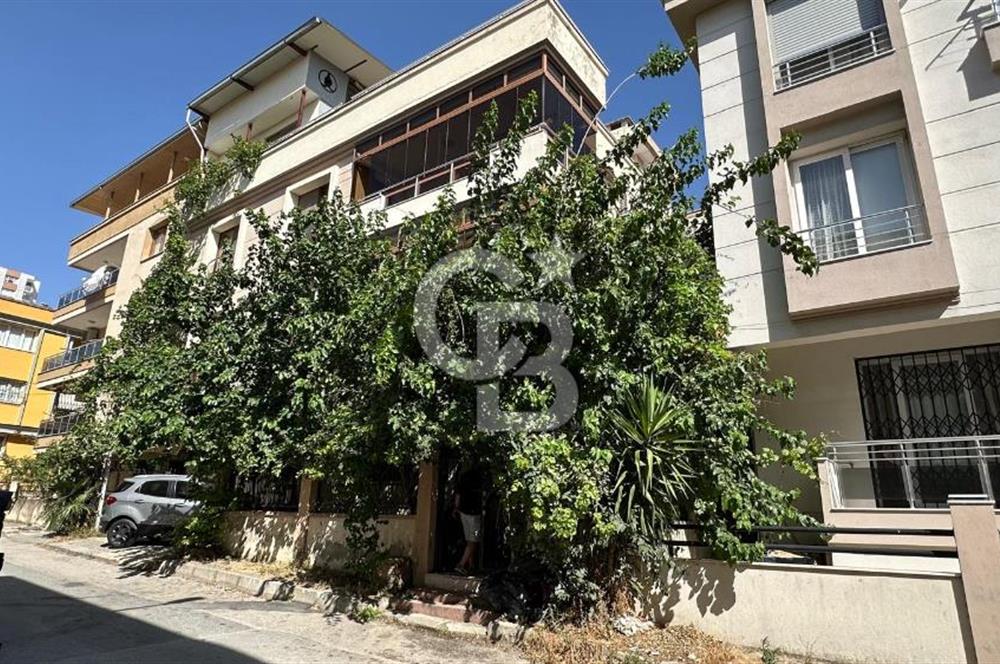 Buca Yaylacık Mahallesi'nde 280 m², Ferah ve Lüks 3+1 Daire