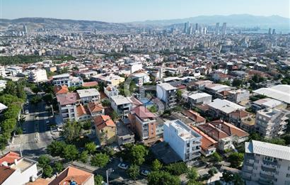 BORNOVA ATATÜRK MAHALLESİ HÜRRİYET CADDESİ ÜZERİNDE SATILIK KÖŞEBAŞI ARSA