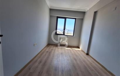 ÇANAKKALE ESENLER'DE HAVUZLU LÜKS SİTEDE 3+1 SATILIK DAİRE