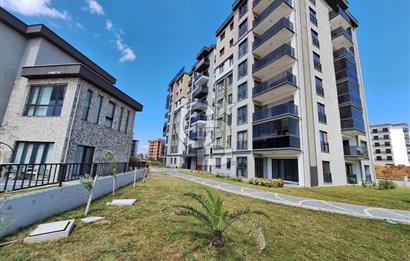 ÇANAKKALE ESENLER'DE HAVUZLU LÜKS SİTEDE 3+1 SATILIK DAİRE