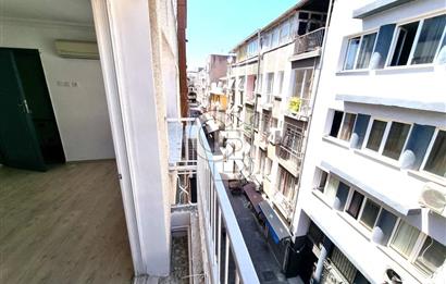 KARŞIYAKA ÇARŞI MERKEZDE 2+1 ÇİFT CEPHE SATILIK DAİRE 100 M2 NET