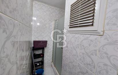 BORNOVA KIZILAY MAHALLESİNDE ARA KAT SATILIK EŞYALI 1+1 DAİRE