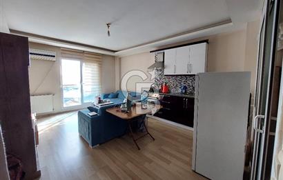 BORNOVA KIZILAY MAHALLESİNDE ARA KAT SATILIK EŞYALI 1+1 DAİRE