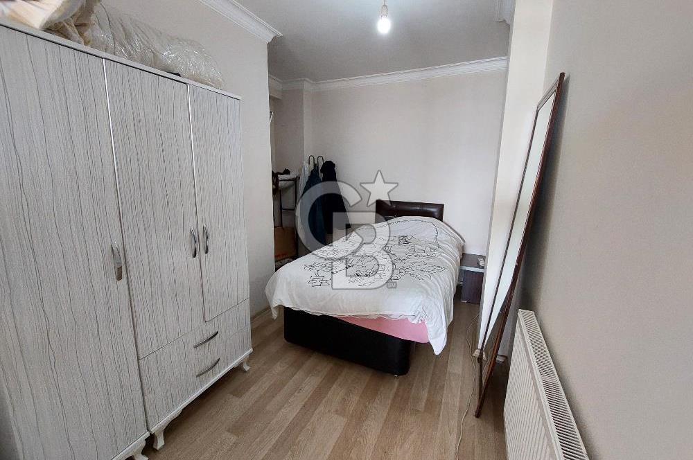 BORNOVA KIZILAY MAHALLESİNDE ARA KAT SATILIK EŞYALI 1+1 DAİRE