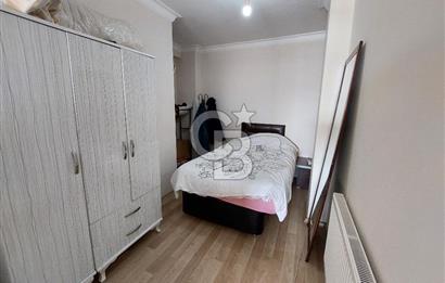 BORNOVA KIZILAY MAHALLESİNDE ARA KAT SATILIK EŞYALI 1+1 DAİRE