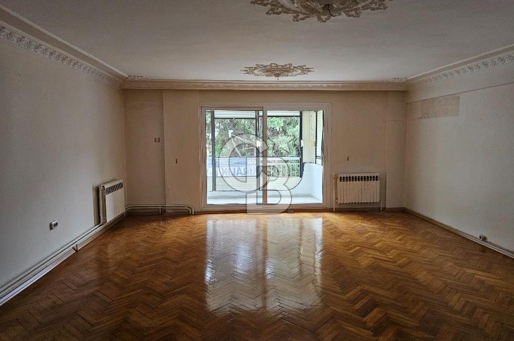 Bostanlı Merkez Park manzaralı kiralık 3+1