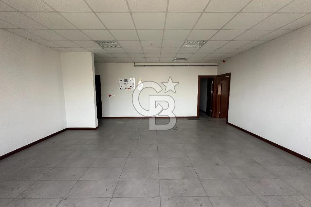 Beylikdüzü OSB Kiralık 2.650m2 Fabrika Depo, Calaskarlı