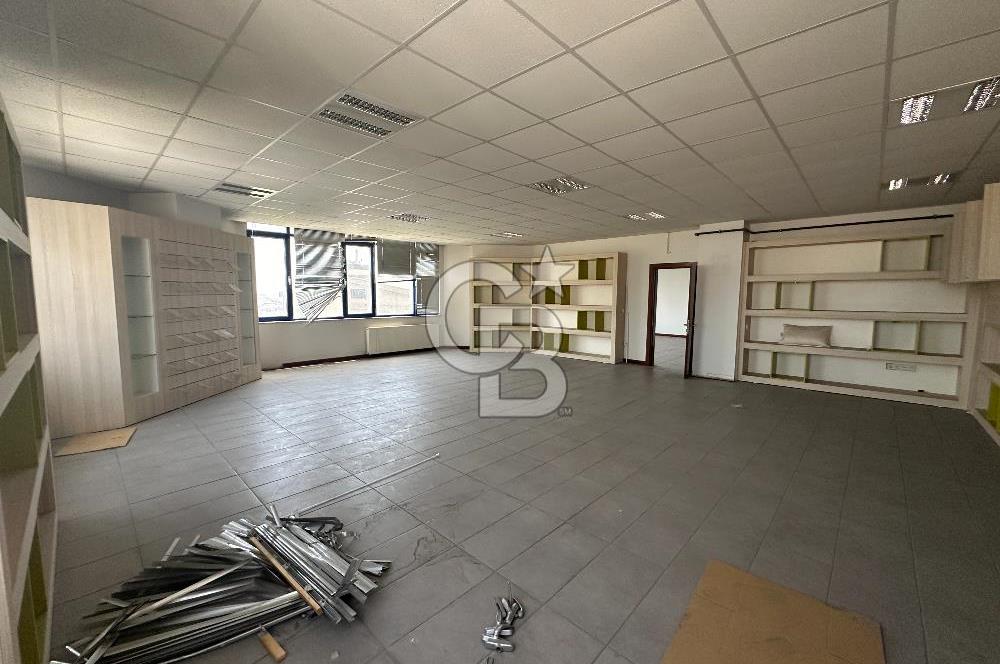 Beylikdüzü OSB Kiralık 2.650m2 Fabrika Depo, Calaskarlı