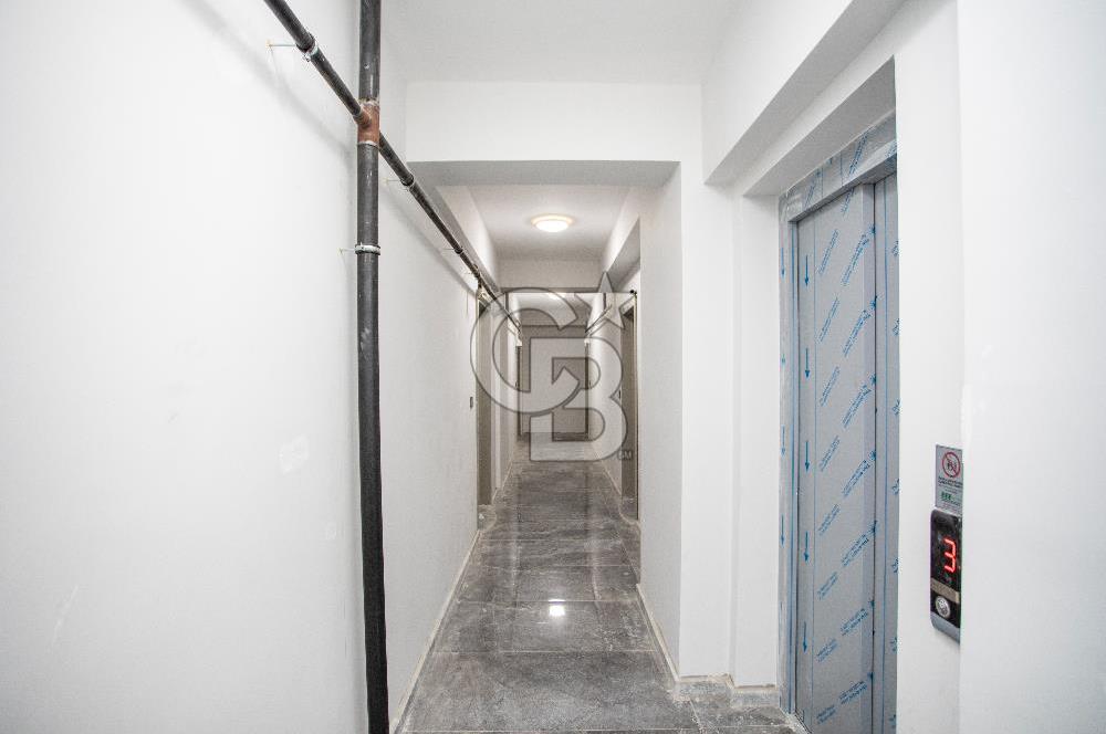 Karşıyaka Medikal Point'e 400 m Önü Açık Arakat 1+1 Kiralık Daire