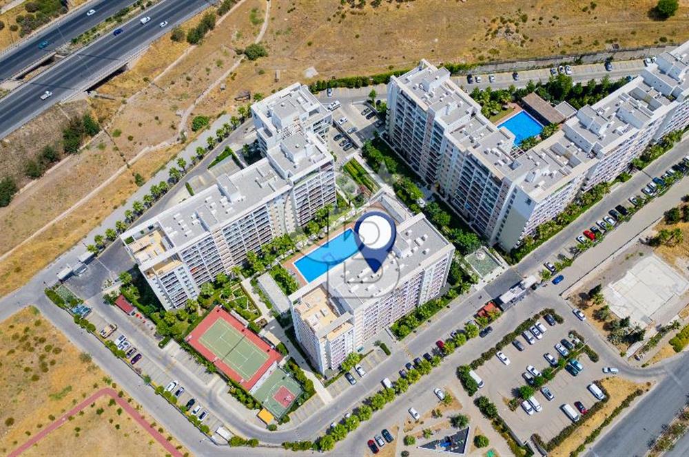 Karşıyaka Soyak Oxygen'de 1+1 Körfez Manzaralı Satılık Daire