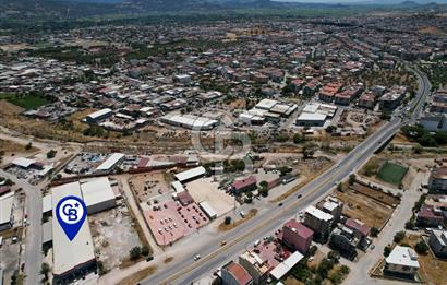 BERGAMA MERKEZDE ANAYOLA SIFIR MAĞAZA 