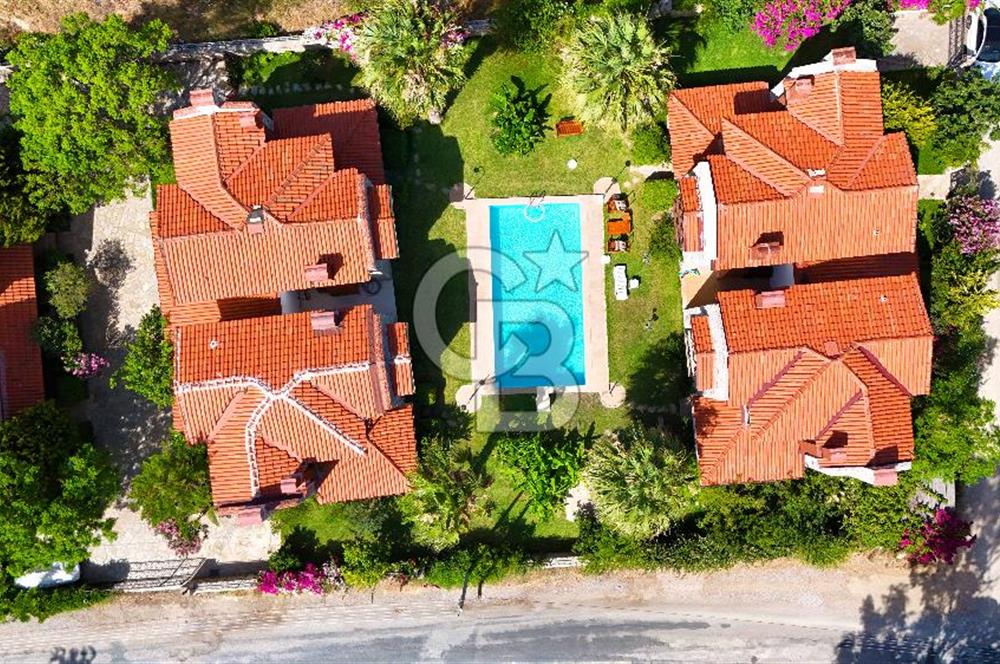 Eski Datça'da Havuzlu Müstakil 110m² Bahçeli Garajlı Villa