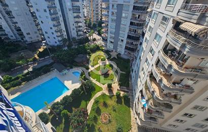 Mersin Mezitli Menderes Mah. Geniş 4+1 Yıldız Plaza Satılık,