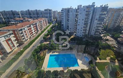 Mersin Mezitli Menderes Mah. Geniş 4+1 Yıldız Plaza Satılık,