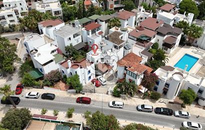 Bodrum Eskiçeşme Anayola Sıfır Havuzlu Satılık Villa-İşyeri