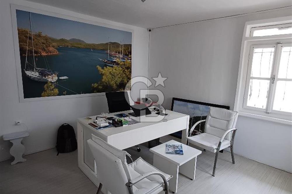 Bodrum Eskiçeşme Anayola Sıfır Havuzlu Satılık Villa-İşyeri