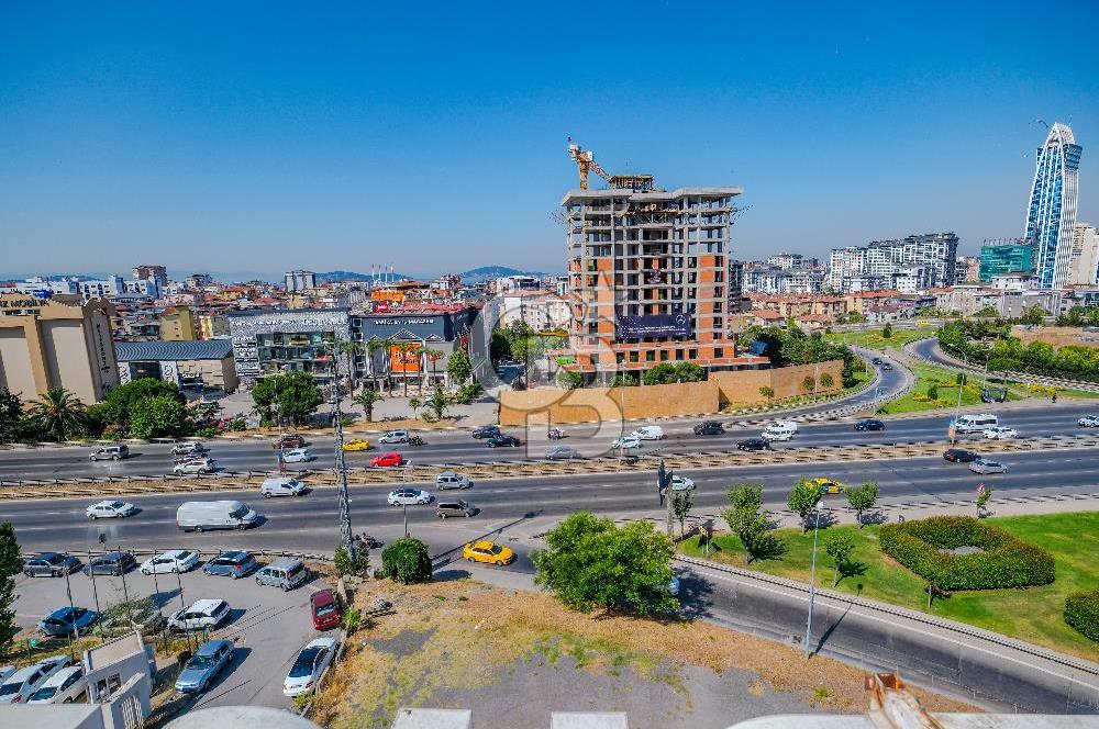 MALTEPE E5TE TABELA DEĞERİ MUHTEŞEM 1000M2 KİRALIK PLAZA KATLARI