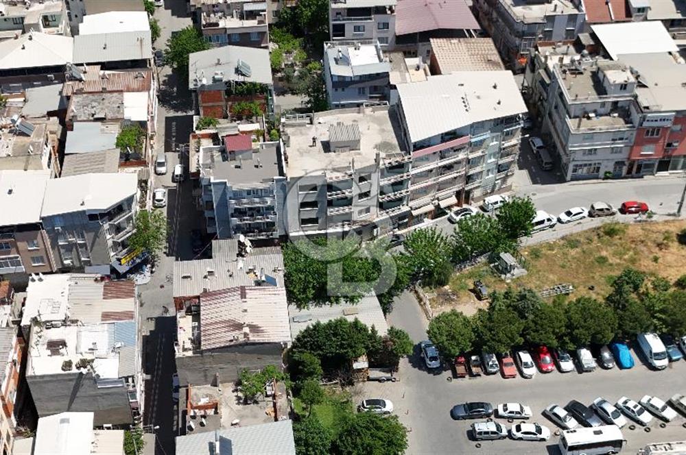 Shops and 6 flats in a perfect location near Kamil Tunca Blv...