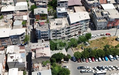 Shops and 6 flats in a perfect location near Kamil Tunca Blv...