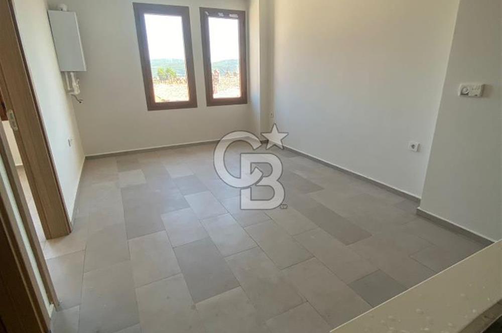 MUĞLA MERKEZDE SIFIR 1+1 BİNADA KULLANIŞLI MANZARALI KİRALIK DAİRE