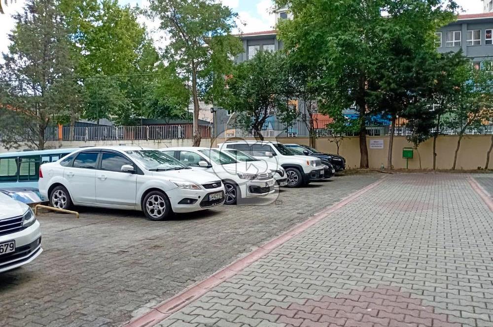 MALTEPE ADATEPE SİTESİNDE HEM YATIRIMLIK HEM DE OTURUMA UYGUN MASRAFSIZ 3+1 SATILIK DAİRE