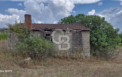 10.130 M² LAND WITH A REGISTERED HOUSE IN TORBALI DEMIRCI VILLAGE FOR SALE