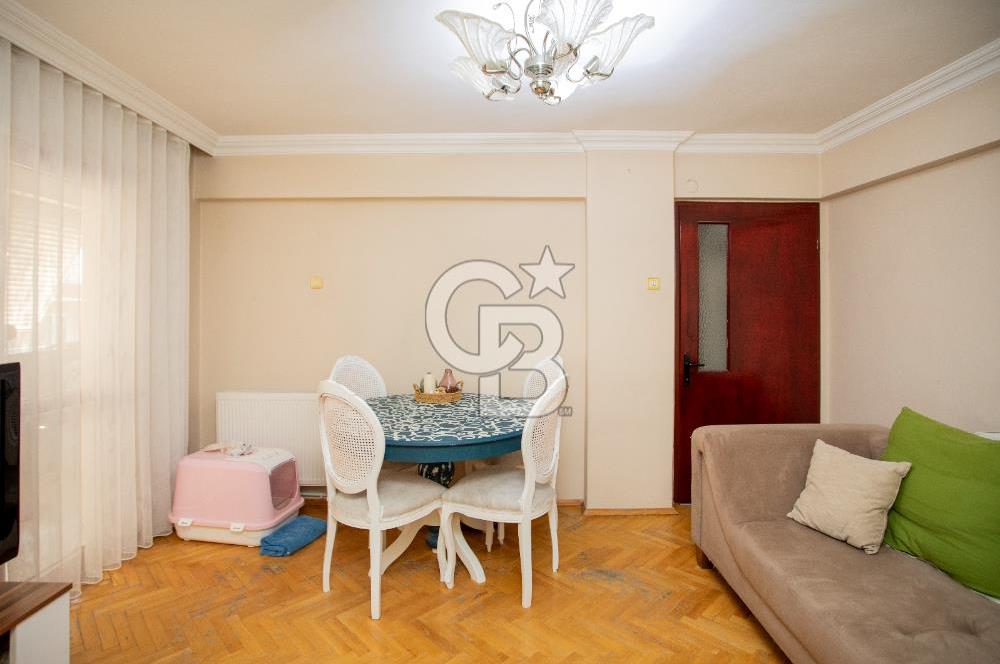 KARŞIYAKADA 3+1 SATILIK DAİRE 