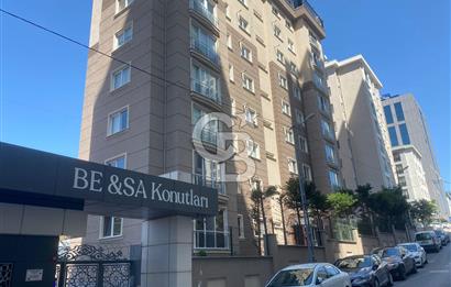 Ümraniye BE-SA Sitesinde Satılık 4+1 Balkonlu 145m2 Brüt Daire