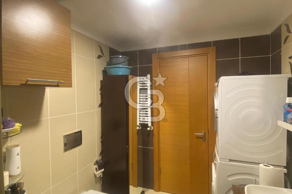 Ümraniye BE-SA Sitesinde Satılık 4+1 Balkonlu 145m2 Brüt Daire