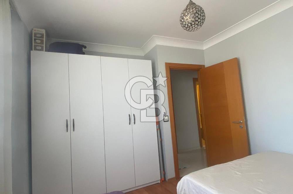 Ümraniye BE-SA Sitesinde Satılık 4+1 Balkonlu 145m2 Brüt Daire